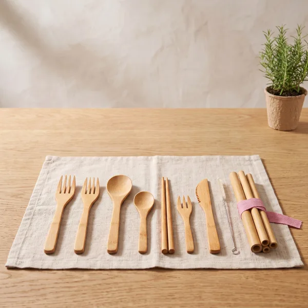Cutlery & Straws